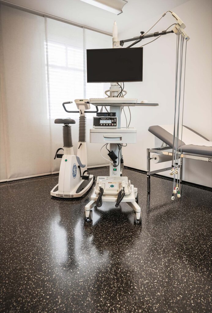 EKG | Kardiologische Praxis Innsbruck, Dr. Schwarzl EKG | Kardiologische Praxis Innsbruck, Dr. Schwarzl