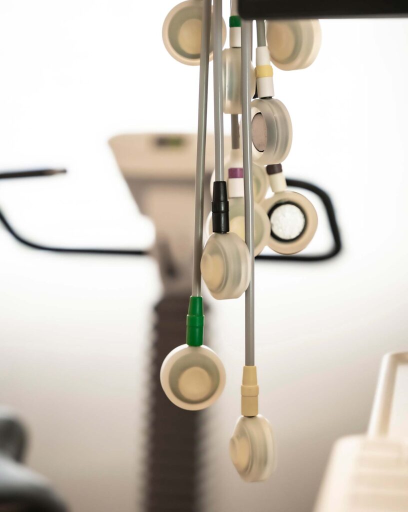 EKG | Kardiologische Praxis Innsbruck, Dr. Schwarzl EKG | Kardiologische Praxis Innsbruck, Dr. Schwarzl